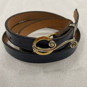 Elegant Blue Embossed Leather Belt Handcrafted Mixed Metal Pin Buckle  New 36-37